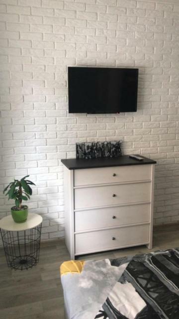 Apartment Studio New York 51 イルピン エクステリア 写真